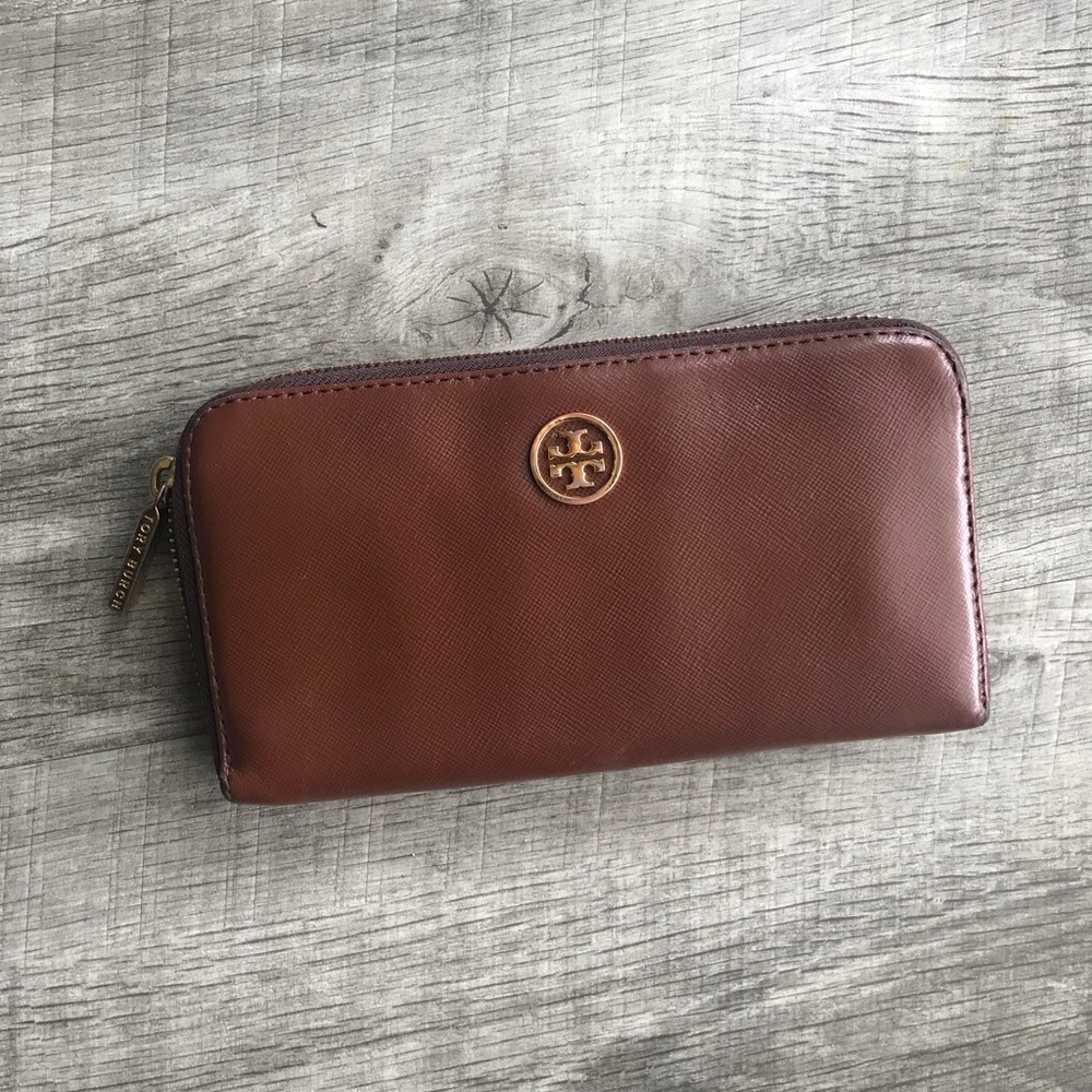 TORY BURCH brown leather wallet with gold detail